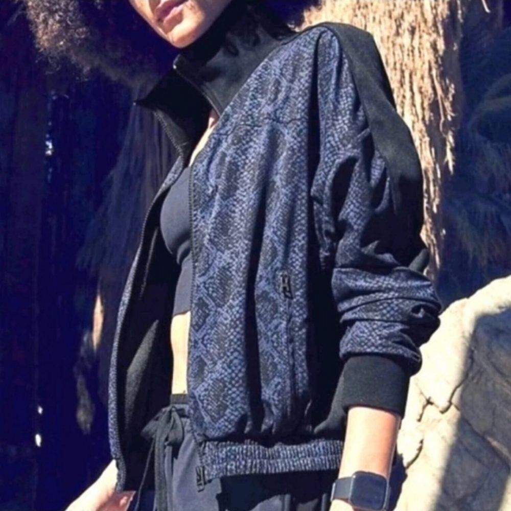 Athleta Brooklyn Snake Python Print Blue Black Track Bomber Athletic Jacket Sm